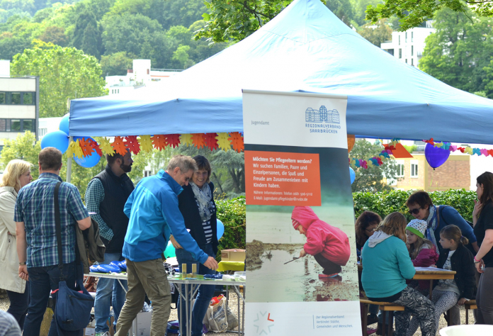 Infostand Pflegekinderdienst