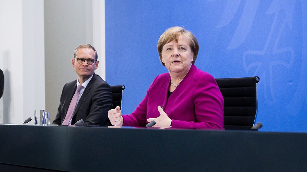 Merkel: "Wir müssen sehr sorgsam und achtsam sein"