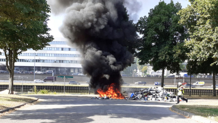 Brand im Wertstoffauto des ZKE – Ursache vermutlich falsche Entsorgung