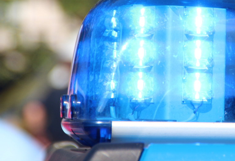 Kinder verursachen Verkehrsunfall