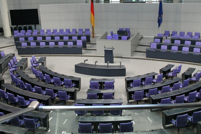 16 Parteien haben Listen für die Bundestagswahl eingereicht