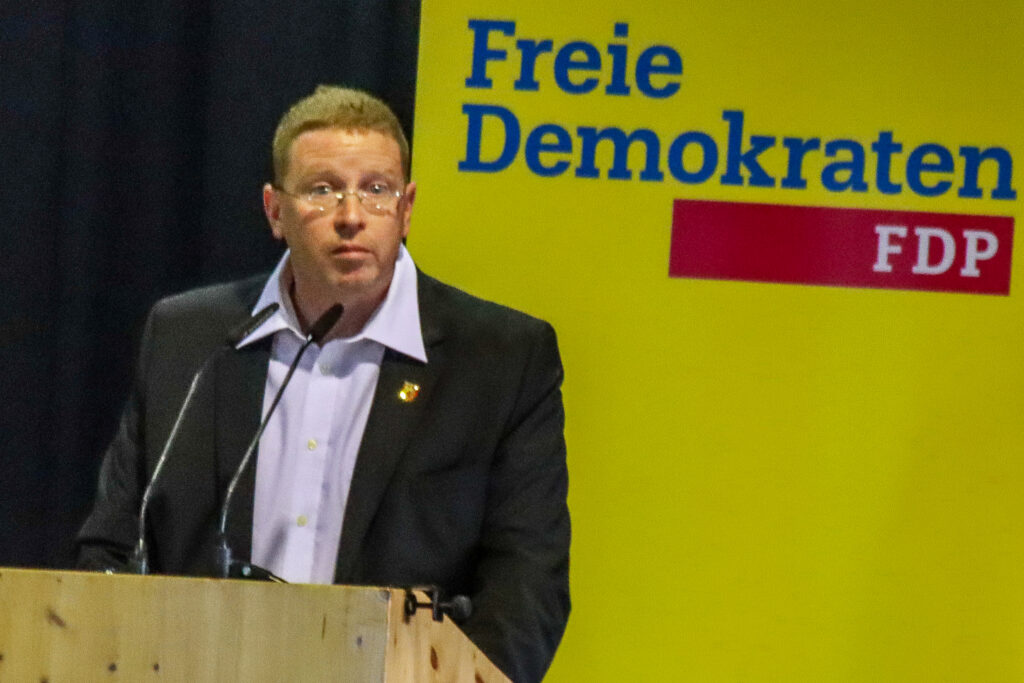 211010 FDP Parteitag Losheim Dietz