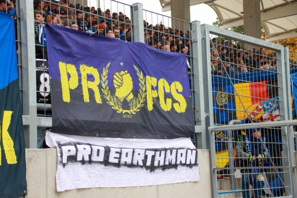 211023 FCS 1860 Fans Pro Earthman