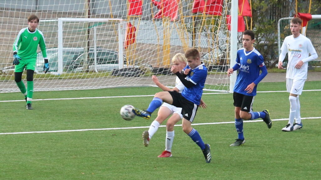 U15: FCS dominiert JFG Saarlouis mit 6:1