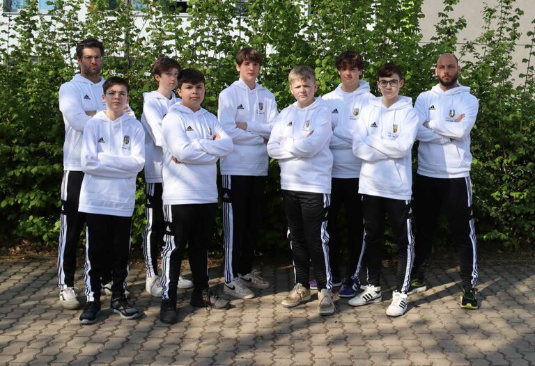 Tischtennismannschaft des Warndt-Gymnasiums holt Platz 7 bei Jugend trainiert für Olympia
