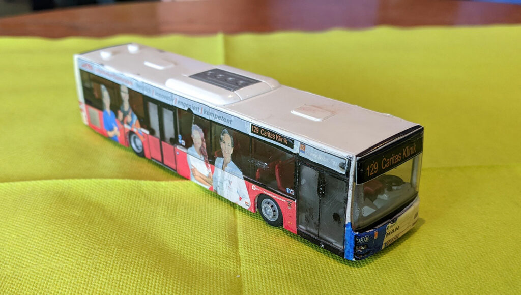Mini Bus1