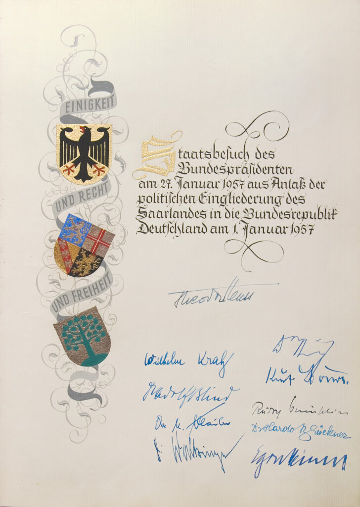 1957 Goldenes Buch Staatsbesuch Bundespraesident Theodor Heuss