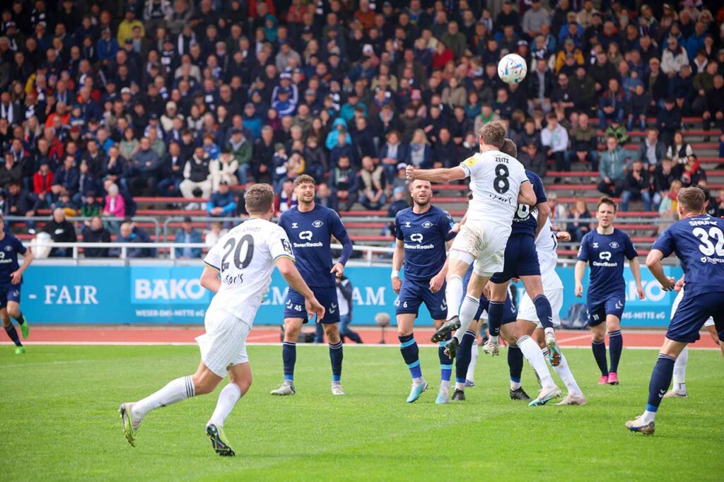 230507 FCS VfBOldenburg Kopfball 2