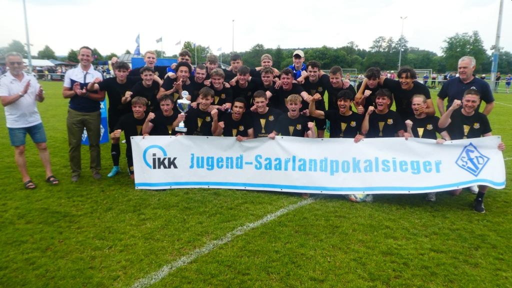1. FC Saarbrücken gewinnt IKK Jugend Saarlandpokal der A Junioren