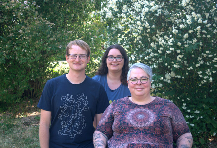 v.l.: Sören Bund Becker, Michelle Sutter und Yvonne Reis (Foto: Partei)