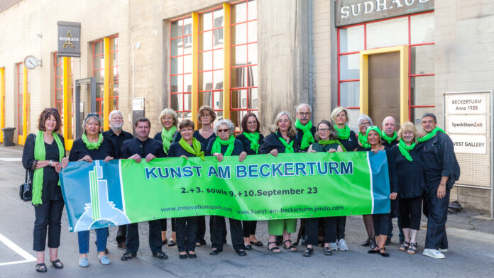 Turmkünstler mit Banner