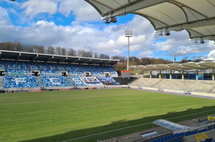 Rasen im Ludwigsparkstadion am Samstag, 24. Februar - LHS