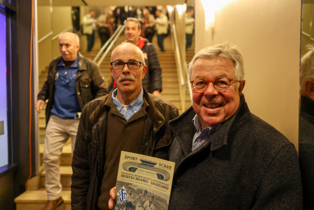 Manfred und Gerhard Binkert waren ebenfalls eingeladen. Ihr Vater war Kapitän der berühmten Binkert Elf des 1. FC Saarbrücken und der Nationalmannschaft.