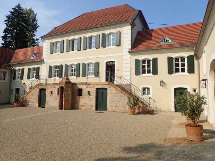 Inwertsetzung Jagdschloss Karlsbrunn, Planungsgemeinschaft Jagdschloss Karlsbrunn Foto: Judith Müller, Institut für Baustoffkunde und Sanierungsplanung, IBS GmbH