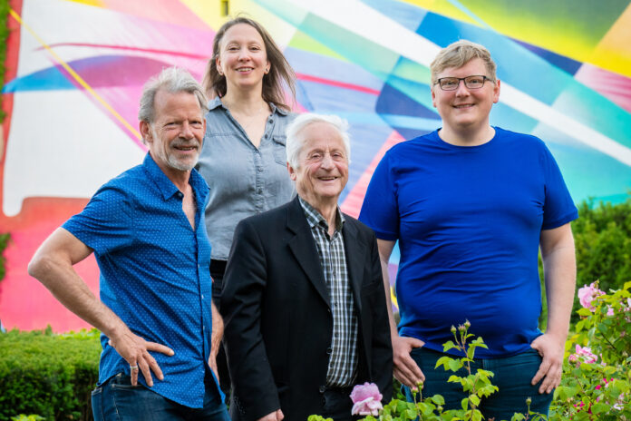 v. l. n. r. Ekkehart Schmidt (bunt.Saar / Fraktionsvorsitzender), Marina Hetheier (Fraktionsgeschäftsführerin), Dr. Mustafa Akin (Saarland für Alle / Stellv. Fraktionsvorsitzender), Jan Scherer (Fraktionsgeschäftsführer). - Foto: Fotostudio SB
